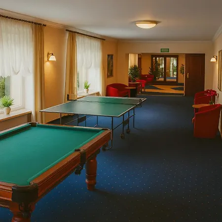 Osrodek Wczasowy Mega - Przy Promenadzie Semesteranläggning (resort)